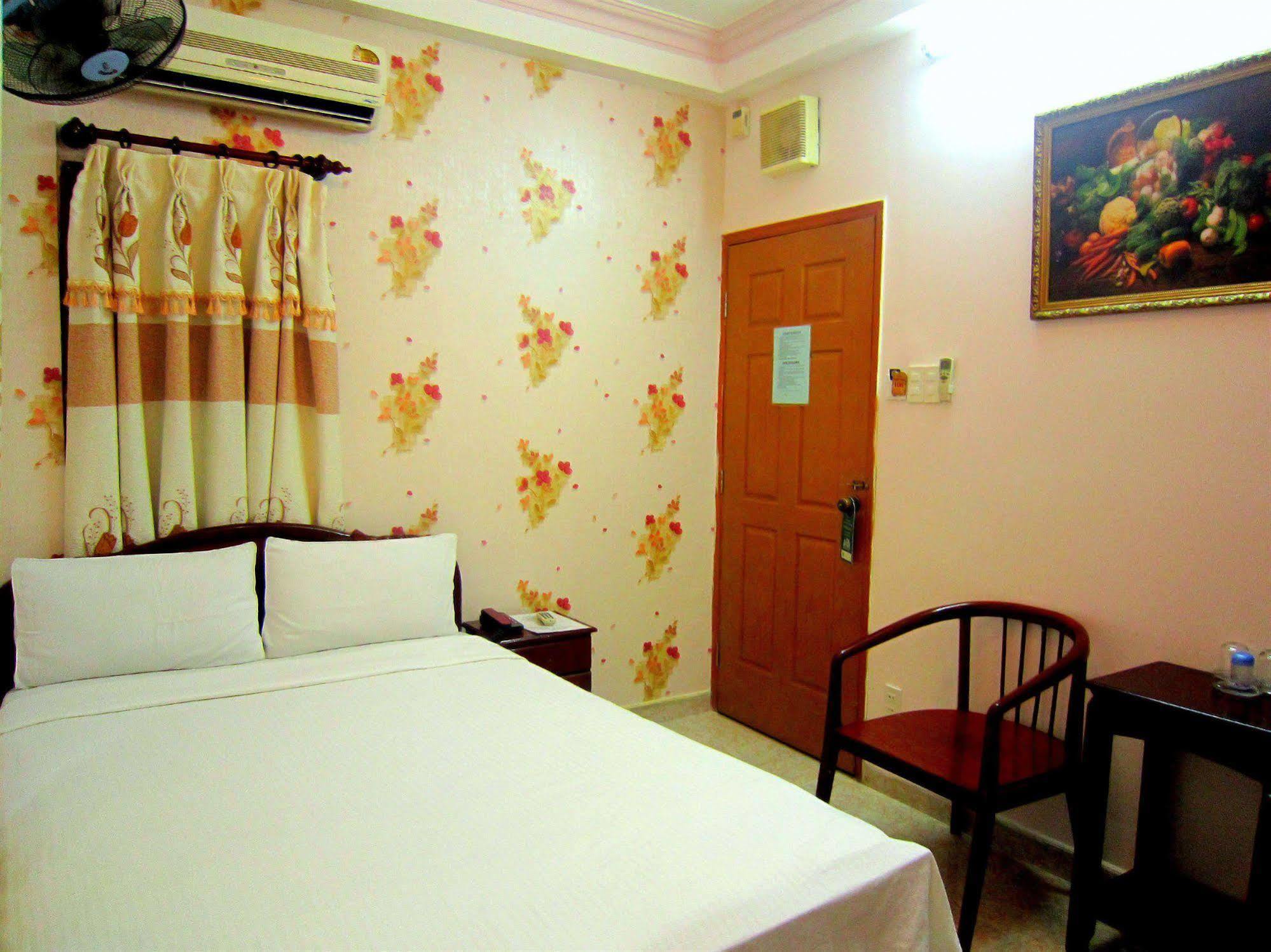 Thuy Tien Hotel Ho Chi Minh-staden Exteriör bild