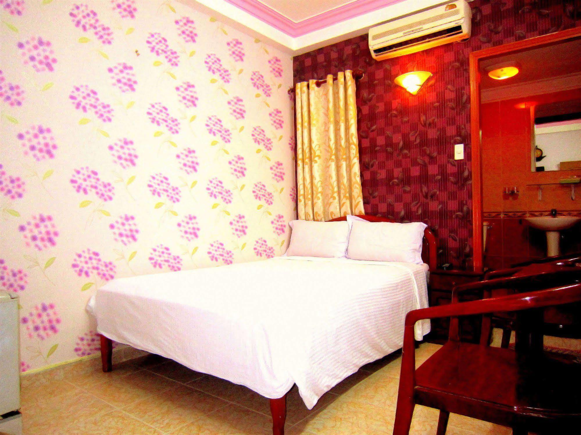 Thuy Tien Hotel Ho Chi Minh-staden Exteriör bild